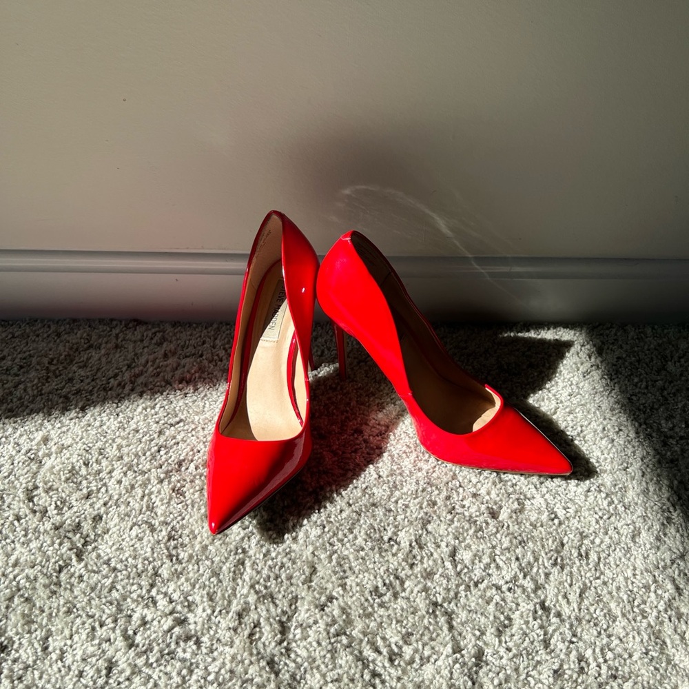 Red Steve Madden heel